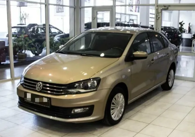 Volkswagen Polo, V Рестайлинг — фото 2