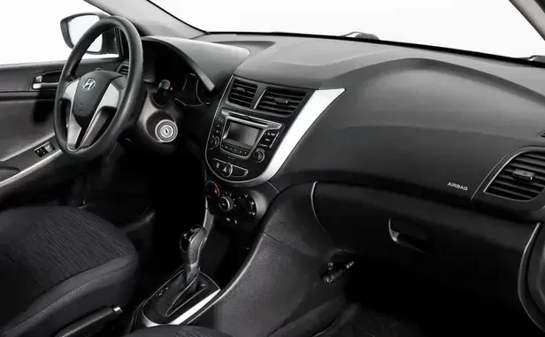 Hyundai Solaris, I Рестайлинг — фото 6