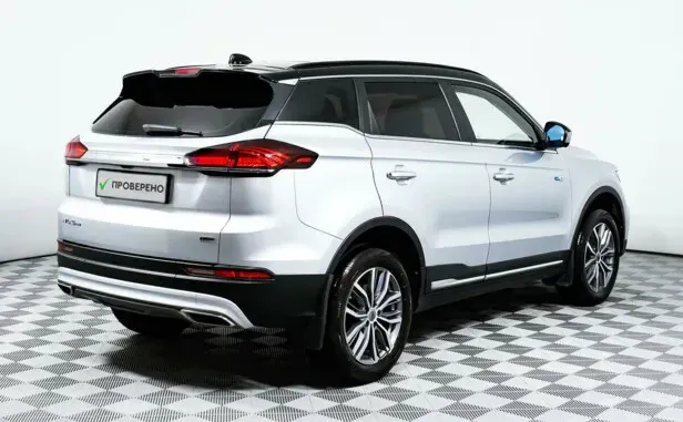 Geely Atlas Pro — фото 2