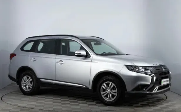 Mitsubishi Outlander, III Рестайлинг 3 — фото 3