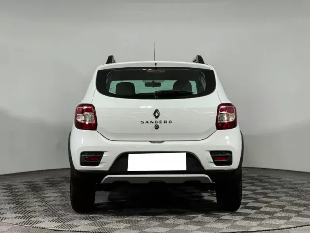 Renault Sandero, II Рестайлинг — фото 6