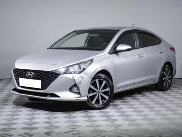 Hyundai Solaris, II Рестайлинг — фото 1