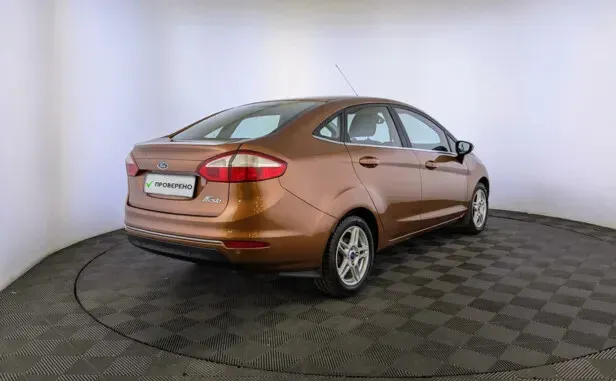 Ford Fiesta, Mk6 Рестайлинг — фото 2