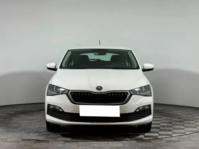 Skoda Rapid, II — фото 19