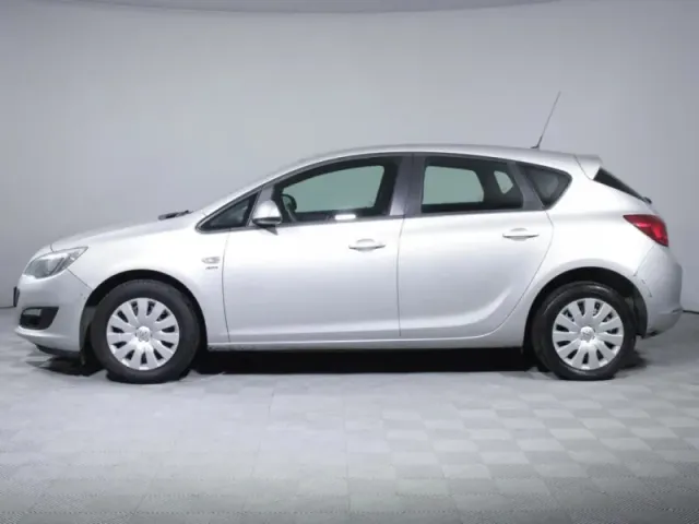 Opel Astra, J Рестайлинг — фото 8
