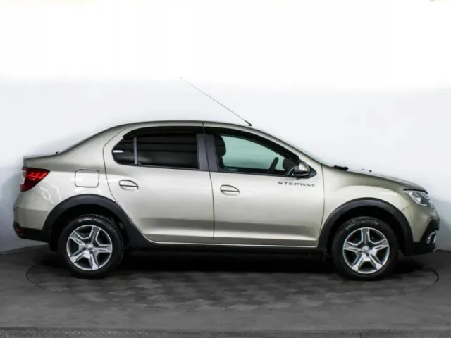 Renault Logan, II Рестайлинг — фото 4