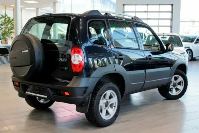 Chevrolet Niva, I Рестайлинг — фото 3
