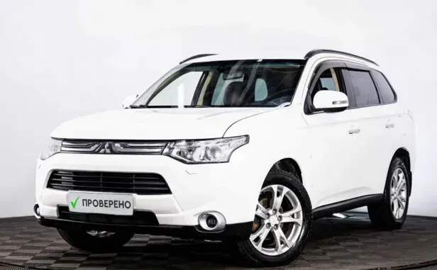 Mitsubishi Outlander, III — фото 1