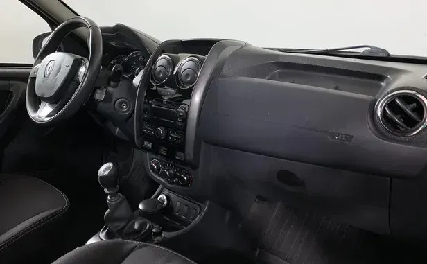 Renault Duster, I Рестайлинг — фото 8