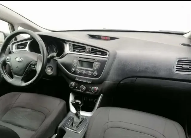 Kia Ceed, II Рестайлинг — фото 4