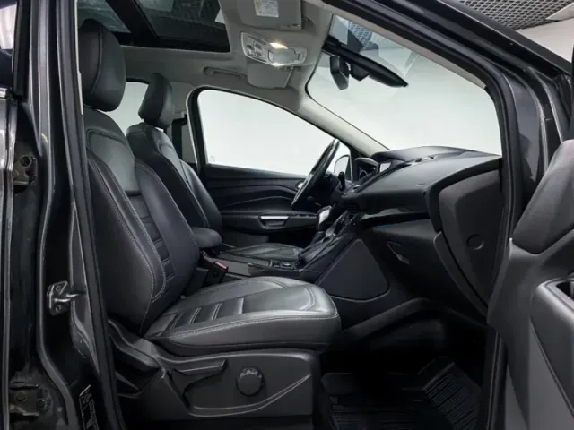 Ford Kuga, II Рестайлинг — фото 14