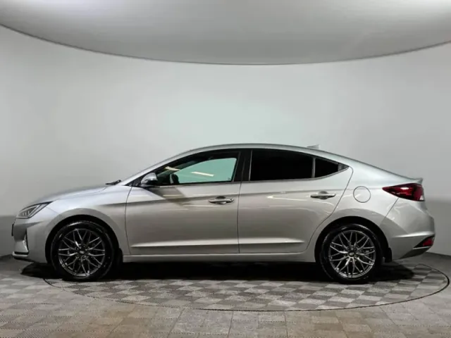 Hyundai Elantra, VI (AD) Рестайлинг — фото 8