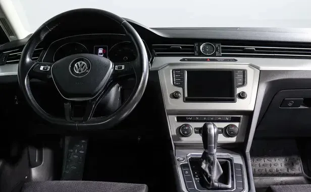 Volkswagen Passat, B8 — фото 5