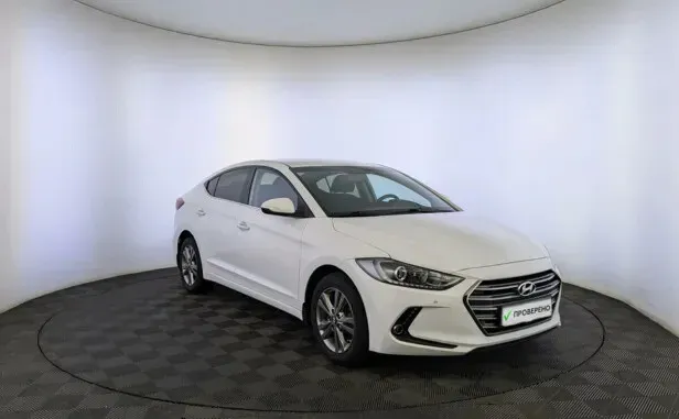 Hyundai Elantra, VI (AD) — фото 3