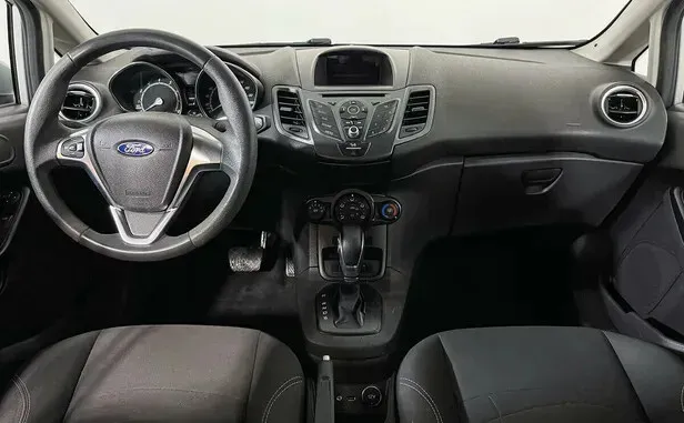 Ford Fiesta, Mk6 Рестайлинг — фото 6