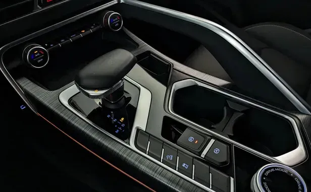 Geely Tugella, I Рестайлинг — фото 12