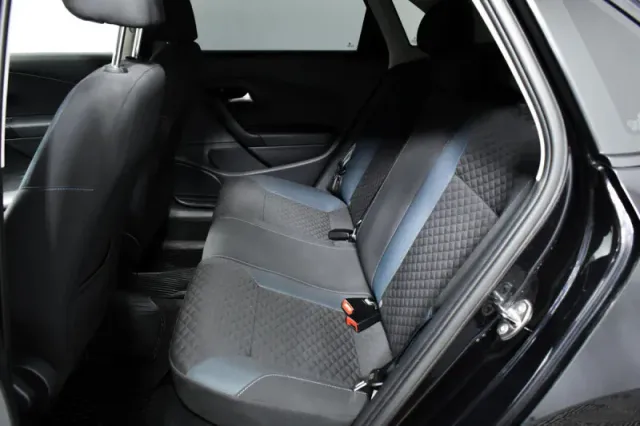 Volkswagen Polo, V Рестайлинг — фото 13