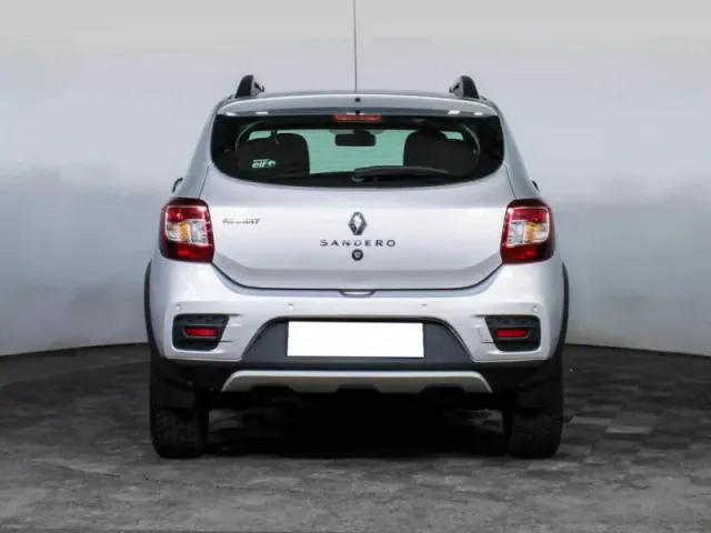 Renault Sandero, II Рестайлинг — фото 6