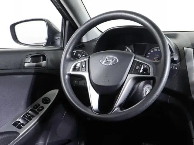 Hyundai Solaris, I Рестайлинг — фото 16