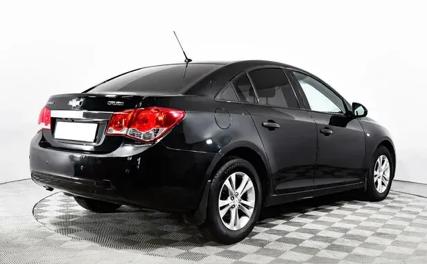 Chevrolet Cruze, I — фото 2