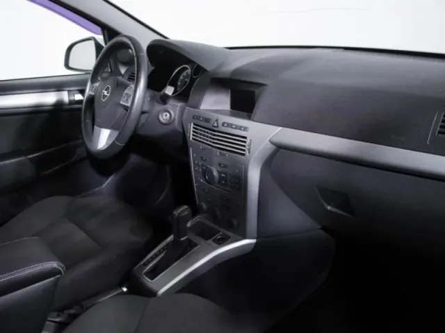 Opel Astra, H Рестайлинг — фото 10