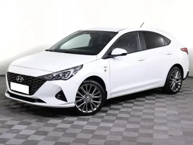 Hyundai Solaris, II Рестайлинг — фото 1