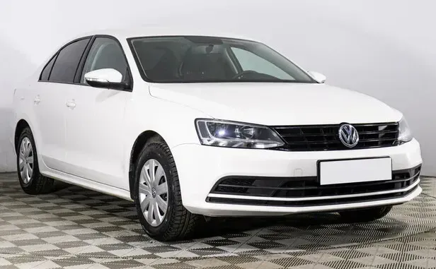 Volkswagen Jetta, VI Рестайлинг — фото 3