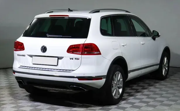 Volkswagen Touareg, II Рестайлинг — фото 2