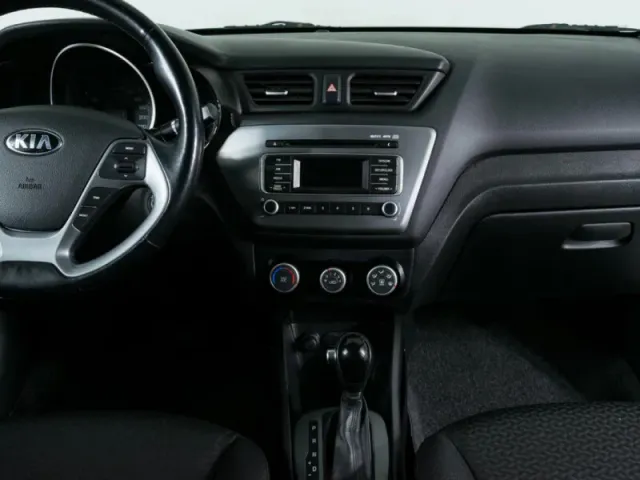 Kia Rio, III Рестайлинг — фото 8