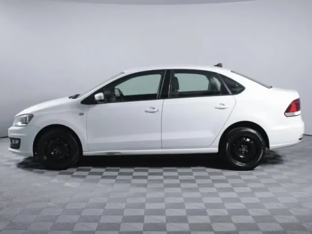 Volkswagen Polo, V Рестайлинг — фото 8