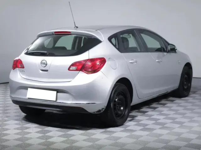 Opel Astra, J Рестайлинг — фото 5