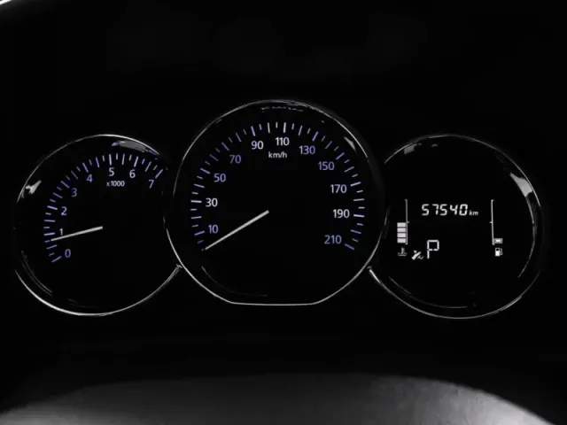 Renault Logan, II Рестайлинг — фото 10