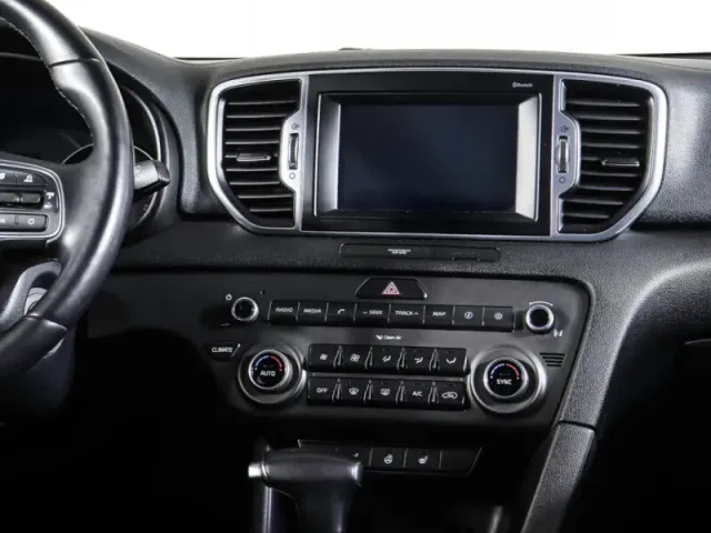 Kia Sportage, IV — фото 17