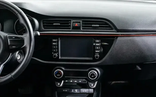 Kia Rio, IV — фото 8