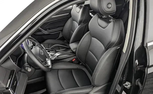Geely Atlas Pro — фото 19