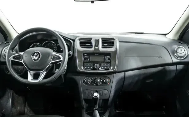 Renault Logan, II Рестайлинг — фото 9