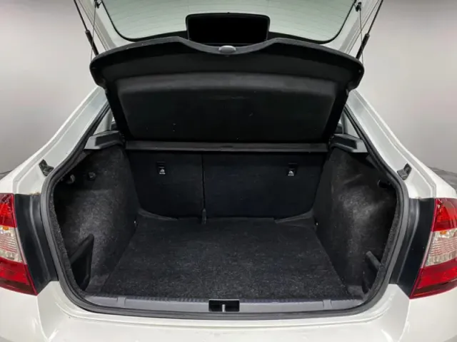 Skoda Rapid, I Рестайлинг — фото 11