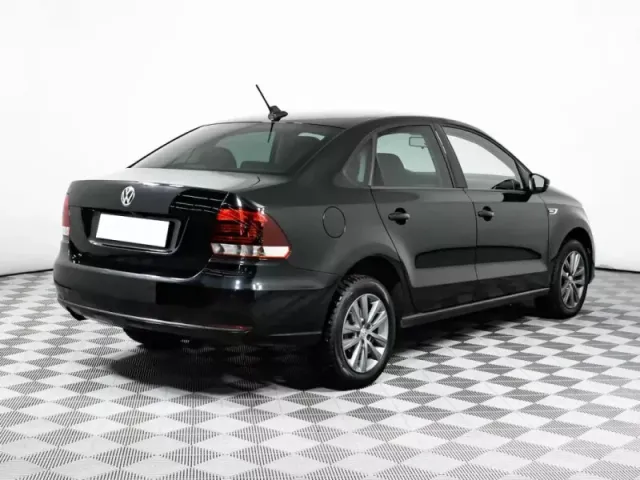 Volkswagen Polo, V Рестайлинг — фото 5