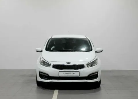 Kia Ceed, II Рестайлинг — фото 1