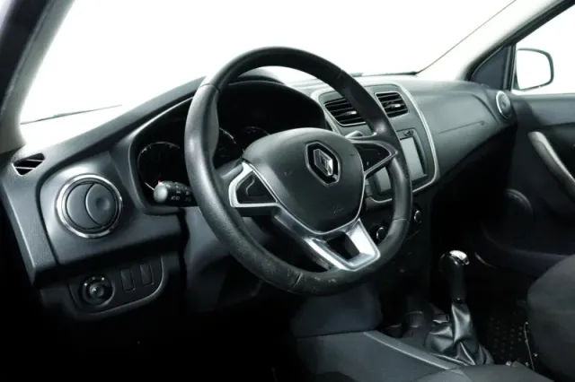 Renault Logan, II Рестайлинг — фото 31