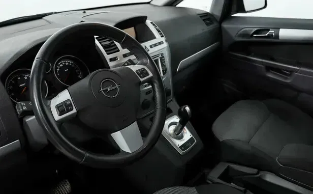 Opel Zafira, B Рестайлинг — фото 7