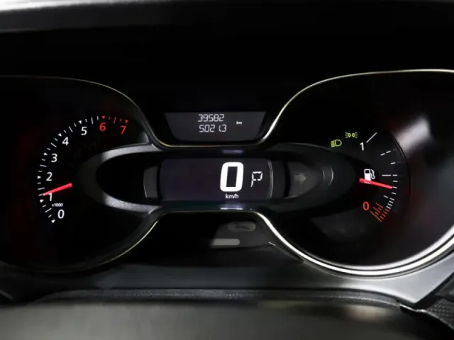 Renault Kaptur, I Рестайлинг — фото 11