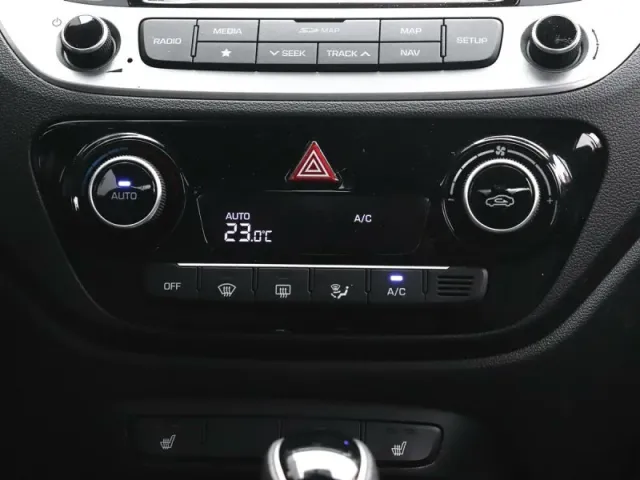 Hyundai Solaris, II — фото 14