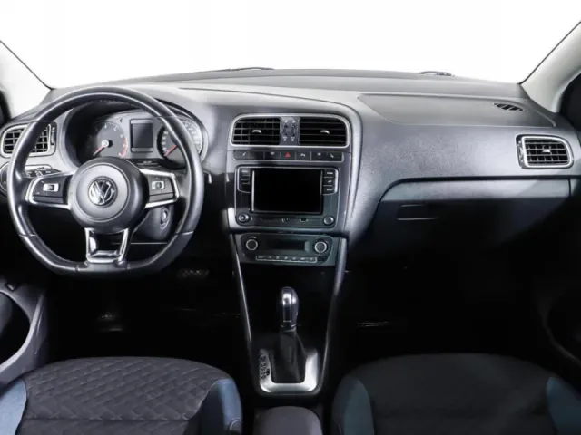 Volkswagen Polo, V Рестайлинг — фото 13