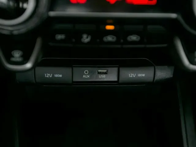 Kia Rio, IV — фото 17