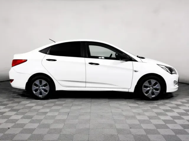 Hyundai Solaris, I Рестайлинг — фото 4