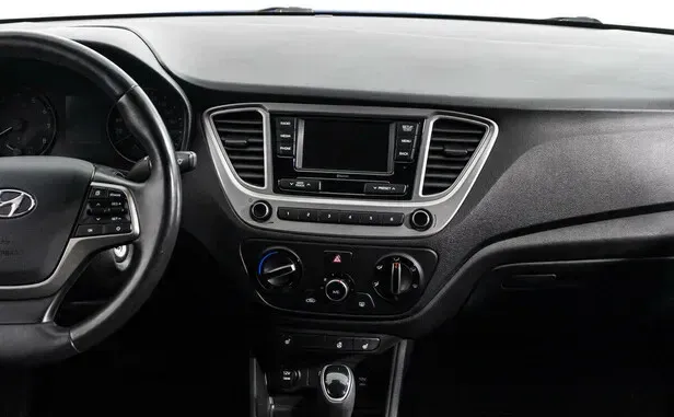Hyundai Solaris, II — фото 14
