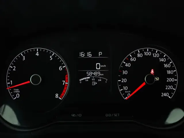 Volkswagen Polo, V Рестайлинг — фото 11
