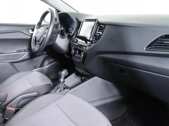 Hyundai Solaris, II Рестайлинг — фото 14