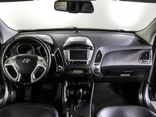 Hyundai ix35, I — фото 15